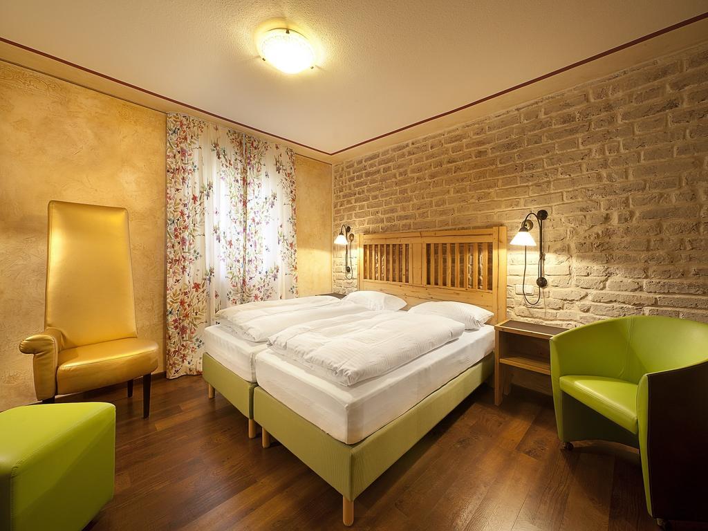Hotel Am Turm Kaufbeuren Værelse billede